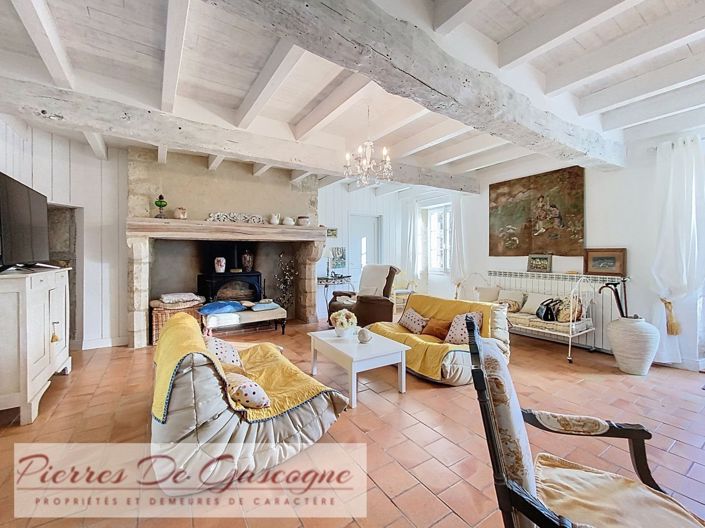 Image No.7-3 Bed House for sale