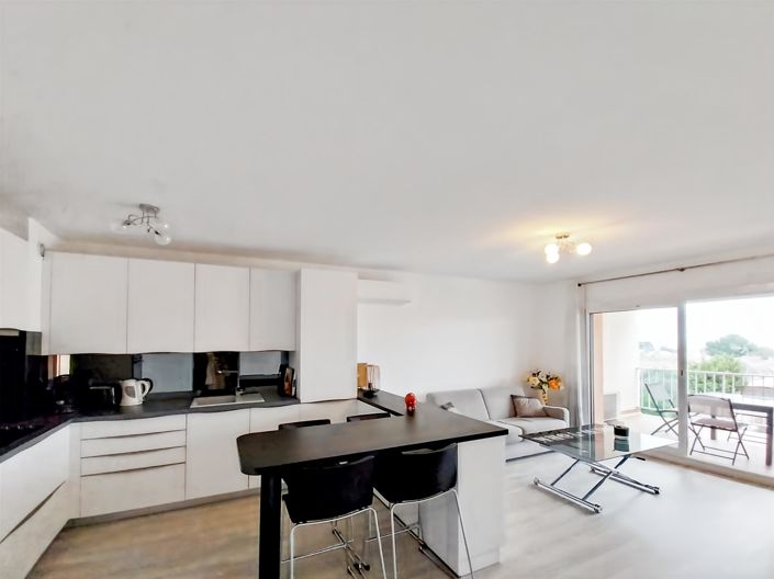 Image No.5-1 Bed Apartment for sale