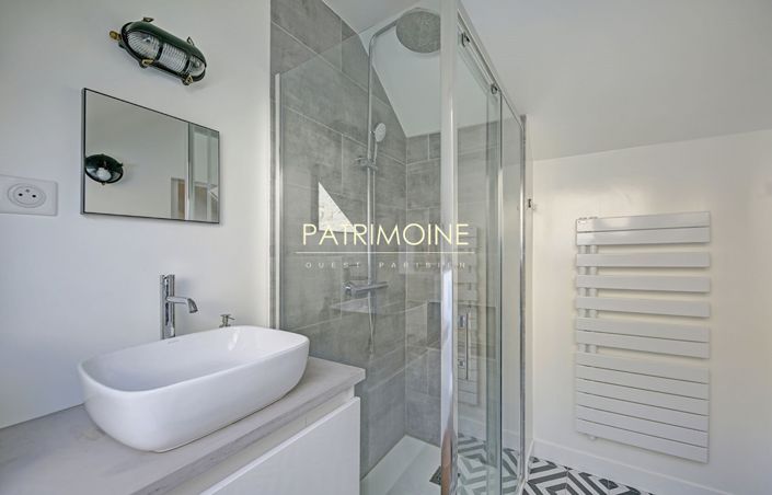 Image No.12-3 Bed House for sale