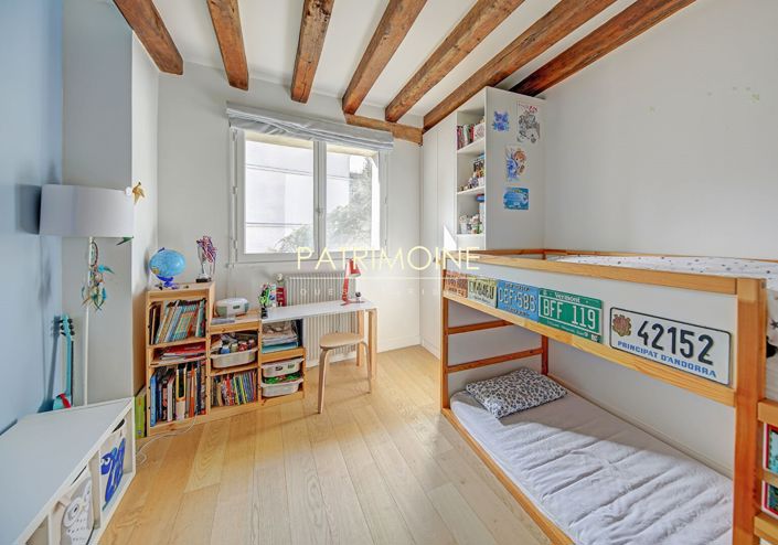 Image No.8-3 Bed House for sale