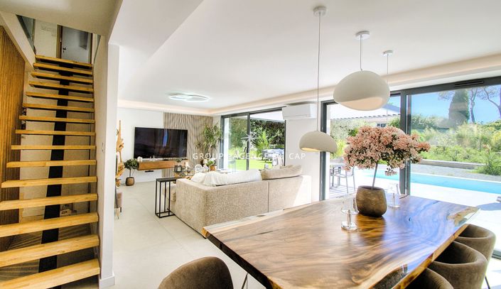 Image No.3-Maison de 4 chambres à vendre à Fréjus