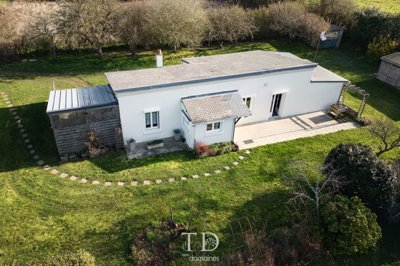 1 - Santranges, Maison