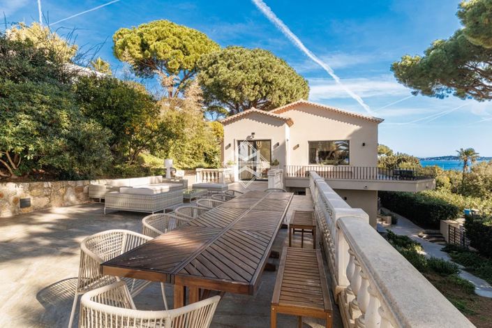 Image No.3-5 Bed House for sale