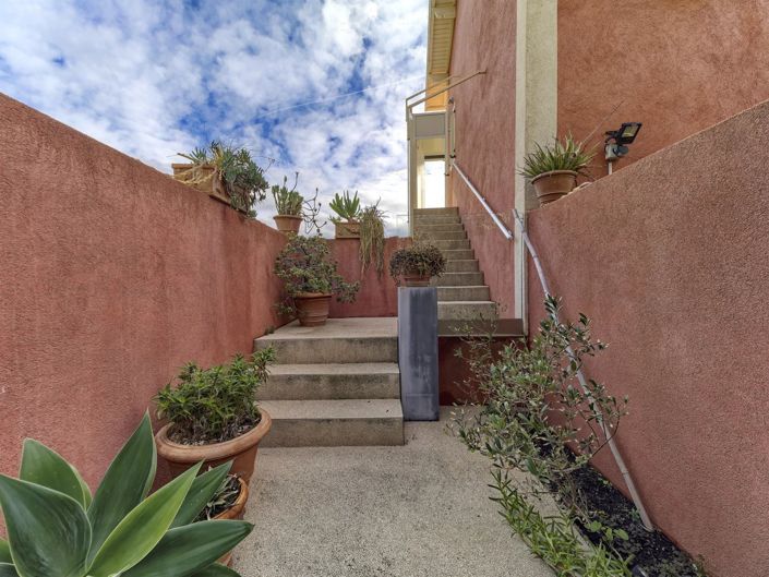 Image No.27-Apartment for sale