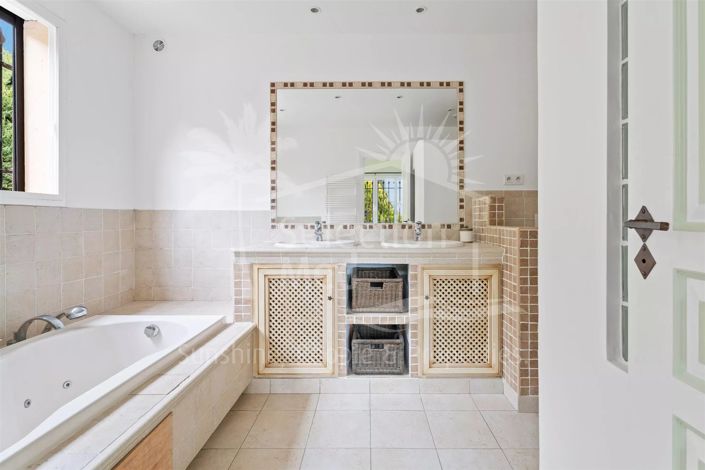 Image No.12-Maison de 4 chambres à vendre à La Colle-sur-Loup