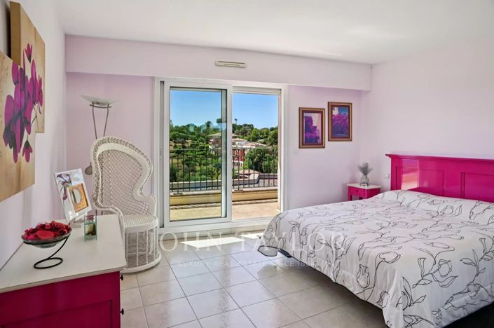 Image No.6-3 Bed Apartment for sale