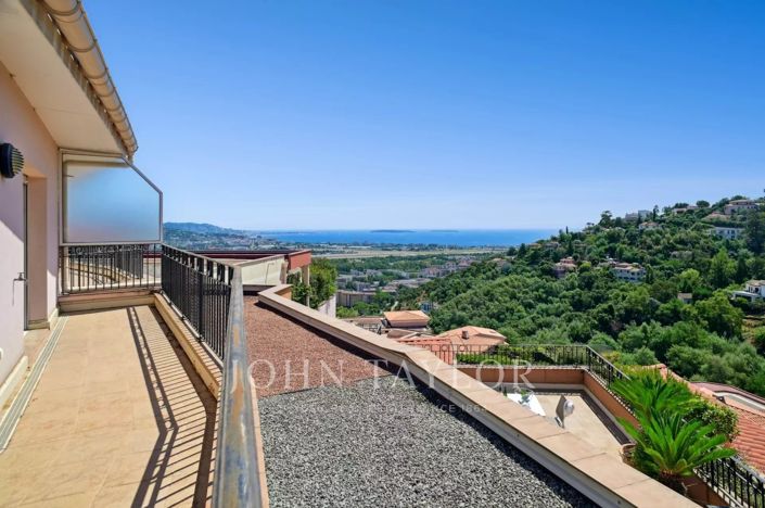 Image No.8-3 Bed Apartment for sale