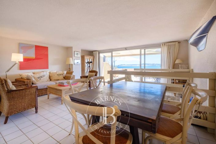 Image No.4-3 Bed Apartment for sale