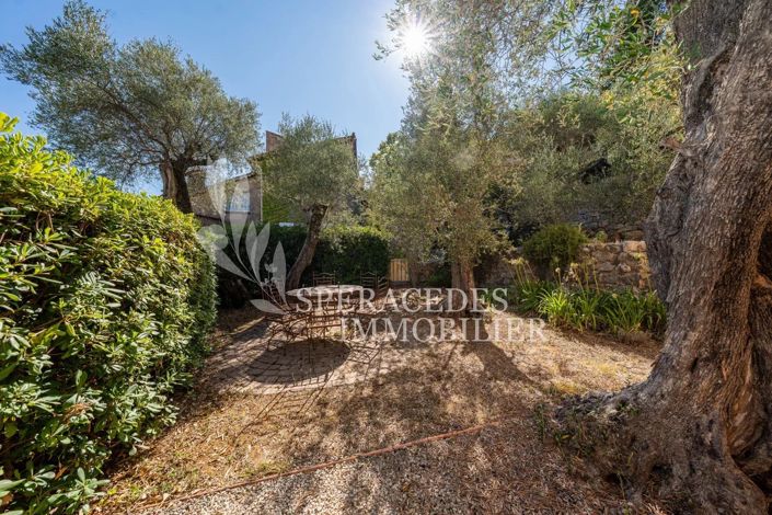 Image No.18-3 Bed House for sale