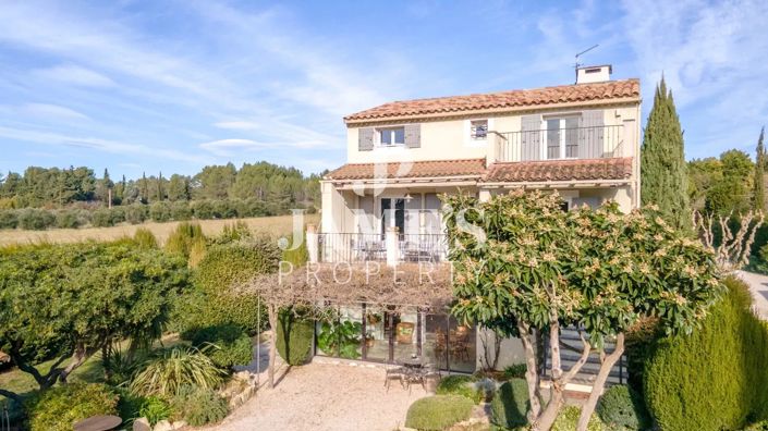 Image No.15-5 Bed House for sale