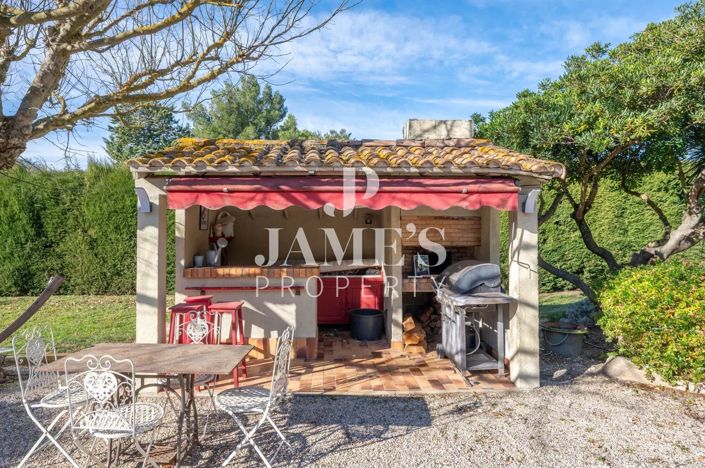 Image No.21-5 Bed House for sale