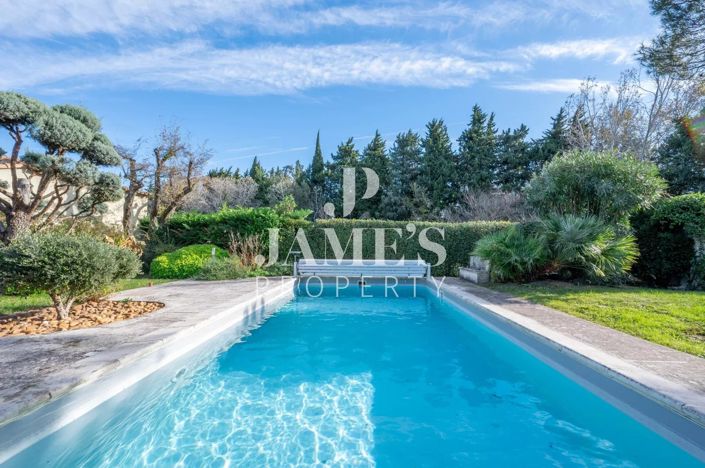 Image No.4-5 Bed House for sale