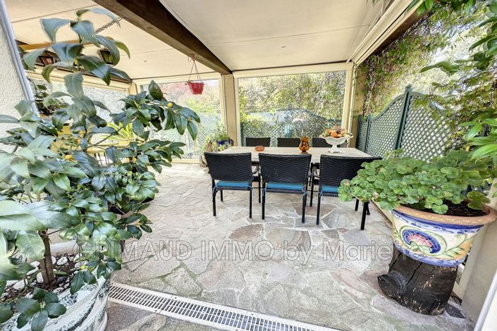 Image No.9-4 Bed House for sale