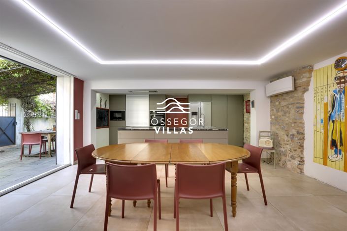 Image No.4-4 Bed House for sale