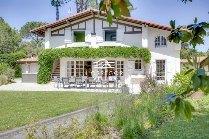 Image No.5-7 Bed House for sale