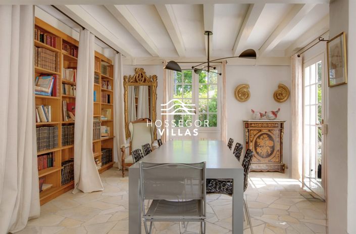 Image No.7-7 Bed House for sale