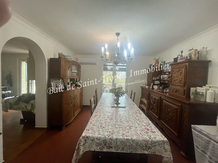 Image No.5-3 Bed House for sale