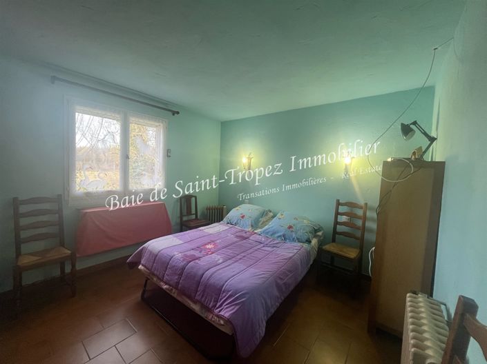 Image No.9-3 Bed House for sale