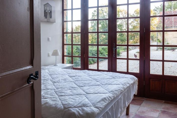 Image No.16-3 Bed House for sale