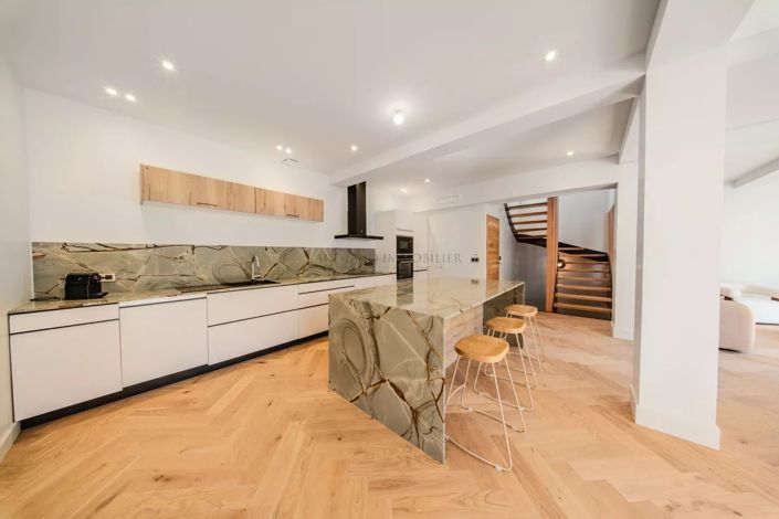 Image No.11-4 Bed House for sale