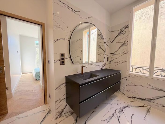 Image No.27-4 Bed House for sale