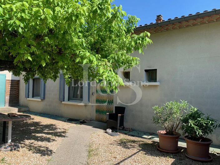 Image No.6-4 Bed House for sale