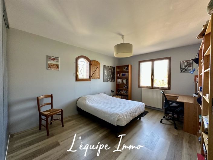 Image No.11-Maison de 5 chambres à vendre à L'Isle-Jourdain