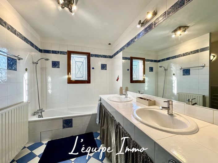 Image No.12-Maison de 5 chambres à vendre à L'Isle-Jourdain