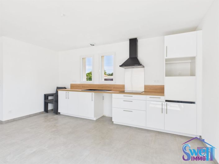 Image No.9-3 Bed House for sale