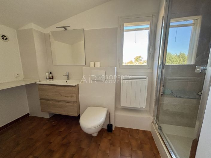 Image No.17-4 Bed House for sale