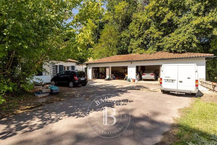 Image No.33-14 Bed House for sale