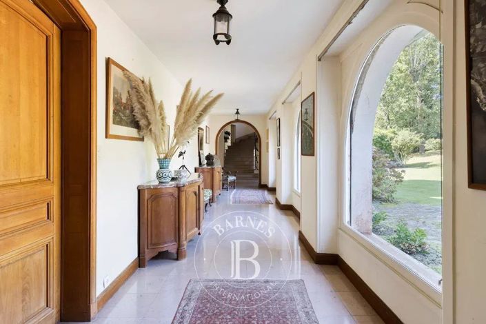 Image No.5-14 Bed House for sale