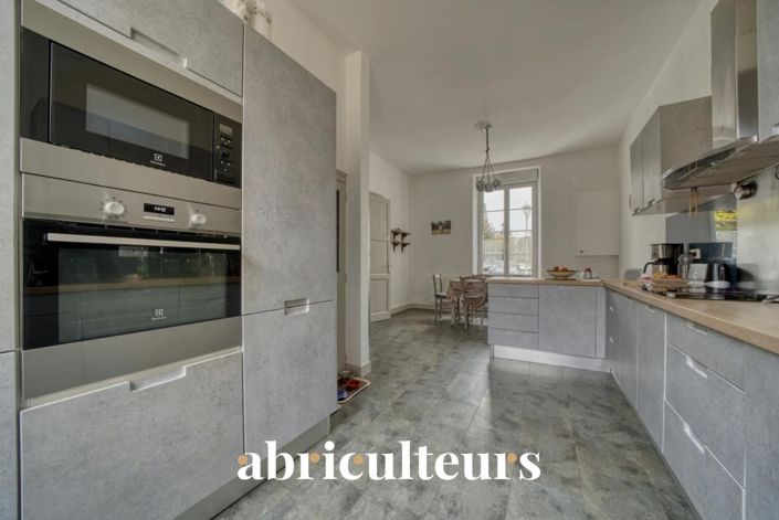 Image No.4-4 Bed House for sale