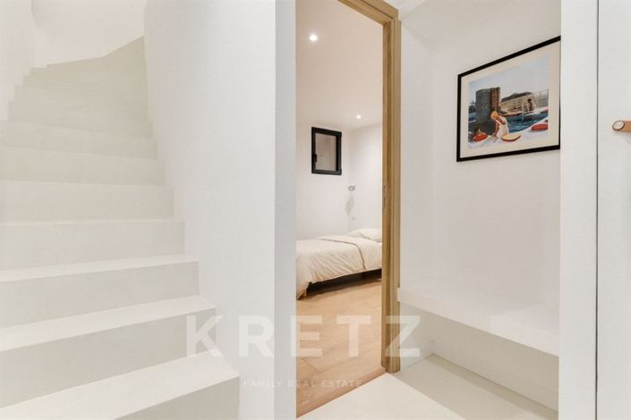 Image No.10-2 Bed House for sale