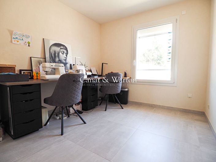 Image No.7-3 Bed Apartment for sale