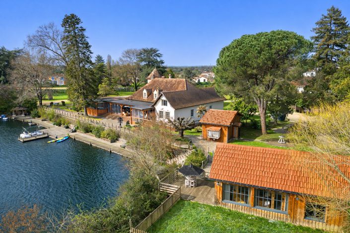 Image No.12-12 Bed House for sale