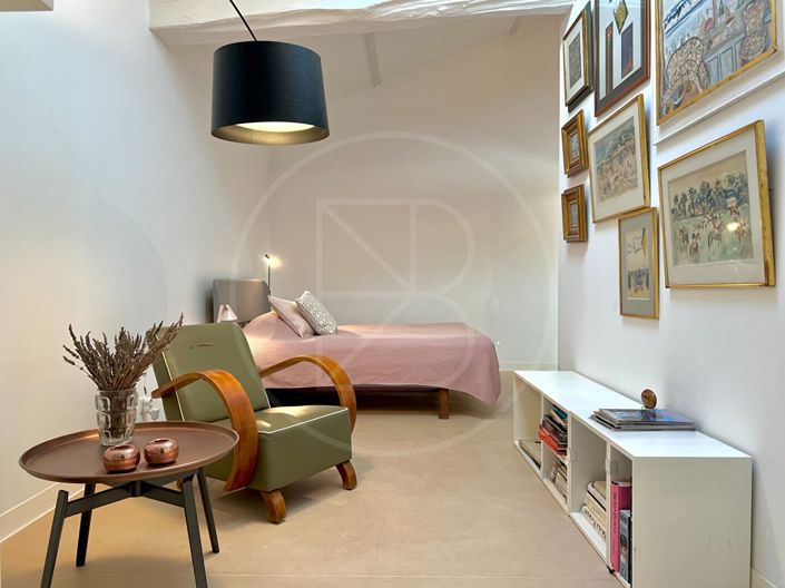 Image No.14-6 Bed House for sale