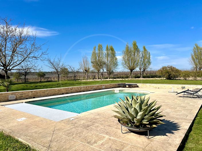 Image No.18-6 Bed House for sale