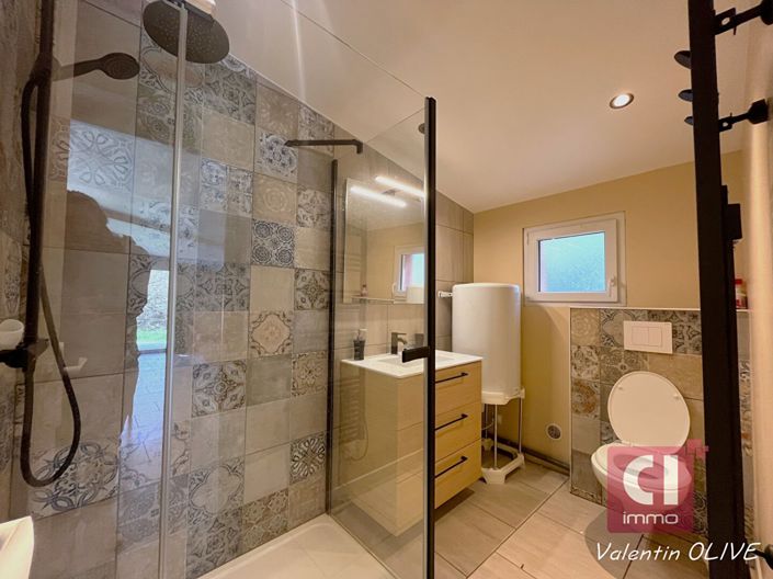 Image No.10-4 Bed House for sale