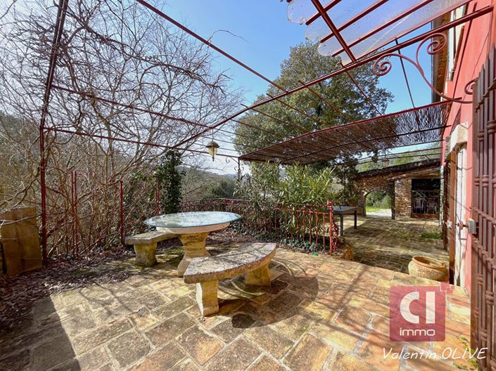 Image No.14-4 Bed House for sale