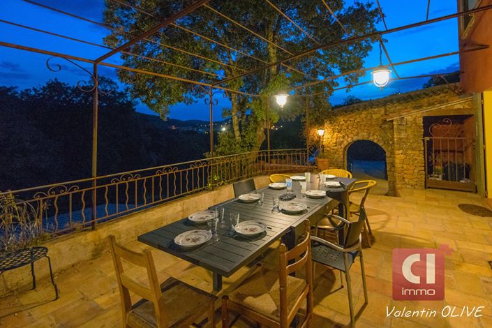 Image No.17-4 Bed House for sale