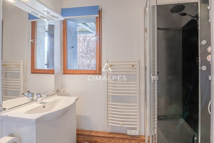 Image No.13-3 Bed Apartment for sale