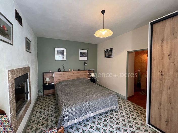 Image No.6-3 Bed House for sale