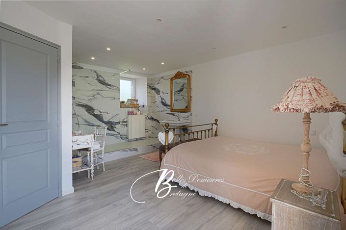 Image No.11-3 Bed House for sale