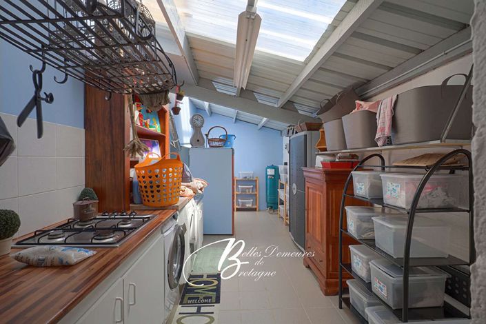 Image No.19-3 Bed House for sale