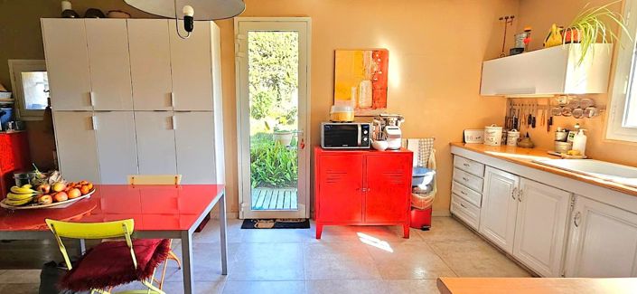 Image No.5-5 Bed House for sale