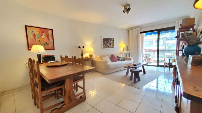 Image No.2-Appartement de 2 chambres à vendre à Antibes