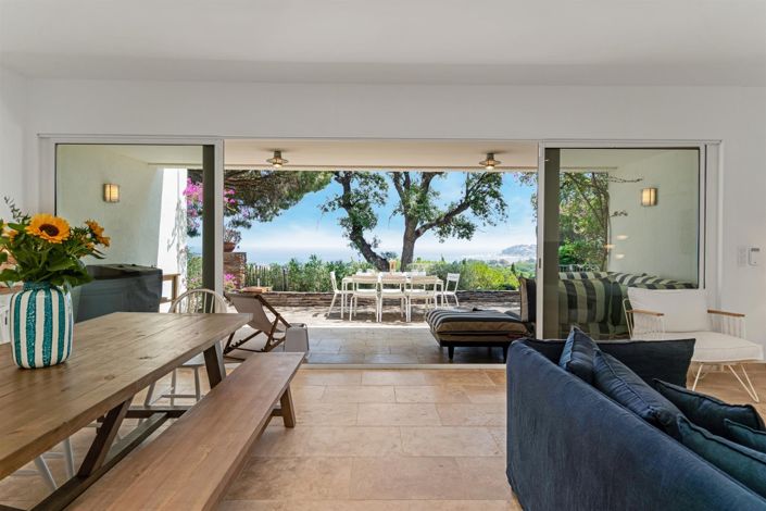 Image No.2-5 Bed House for sale