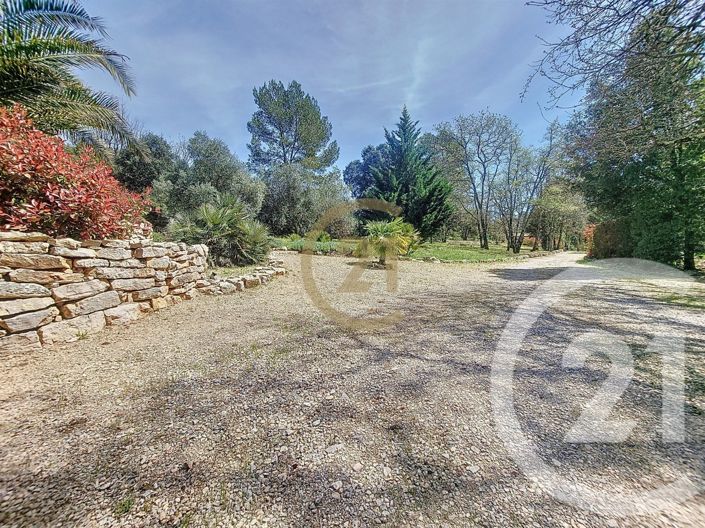 Image No.15-3 Bed House for sale