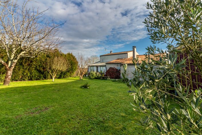 Image No.15-3 Bed House for sale